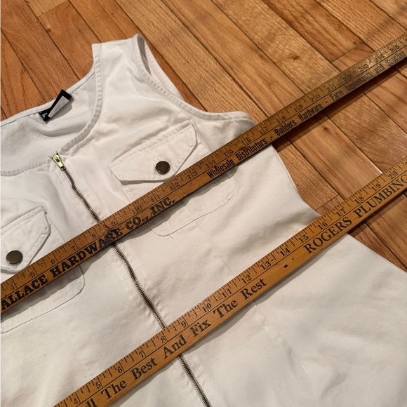 White Sleeveless Zip-Up Overall Denim Dress Size 12 - Picture 4 of 8